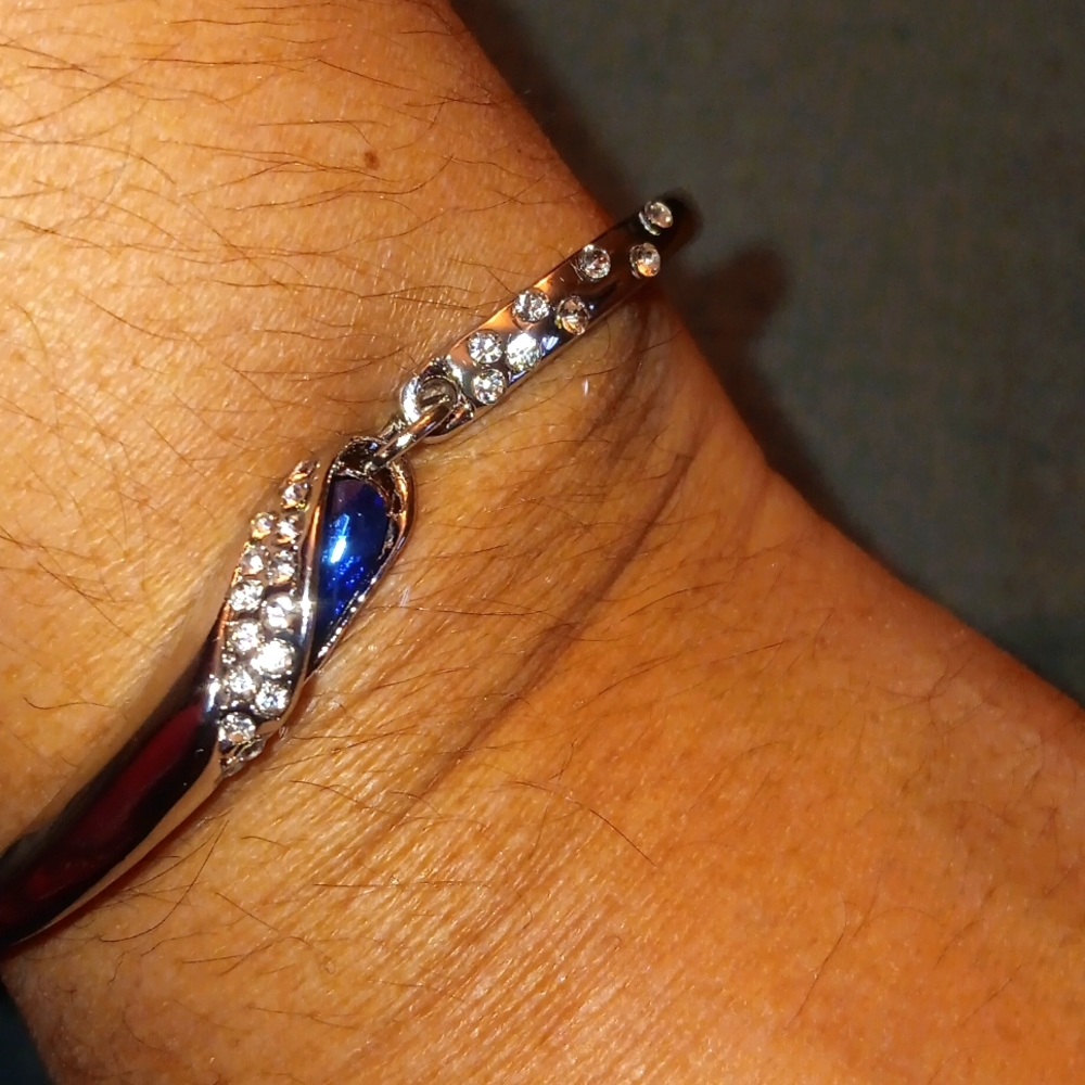 ✔️Faux Sapphire Bracelet